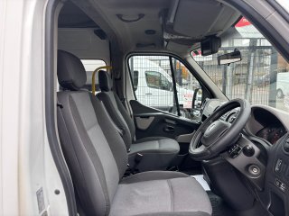 /photos/9681/287ae42a-e8ca-64ac-725c-101f91352f7a_i320x240.jpg