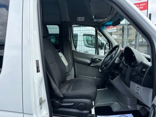 /photos/9681/2ee55b95-c0b1-5ee8-f1ac-a6c4a21aab8c_i320x240.jpg