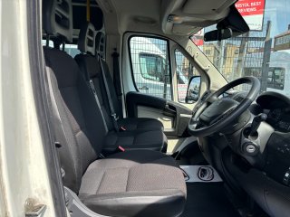 /photos/9681/8624c5d8-8487-0bac-d012-84b9cdfbefba_i320x240.jpg