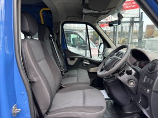 /photos/9681/8bc2a2d4-980a-bc98-d697-f25e40f1a0e0_i320x240.jpg