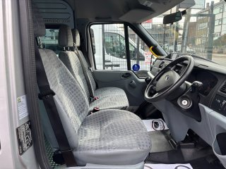 /photos/9681/9bc946a7-3c85-c2b3-83f9-069c35141e72_i320x240.jpg