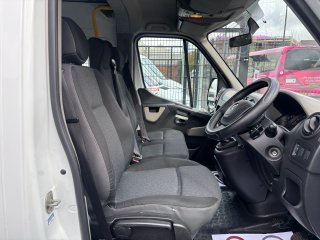 /photos/9681/a35bc6da-ffb5-2620-51e5-2c110ef3a940_i320x240.jpg