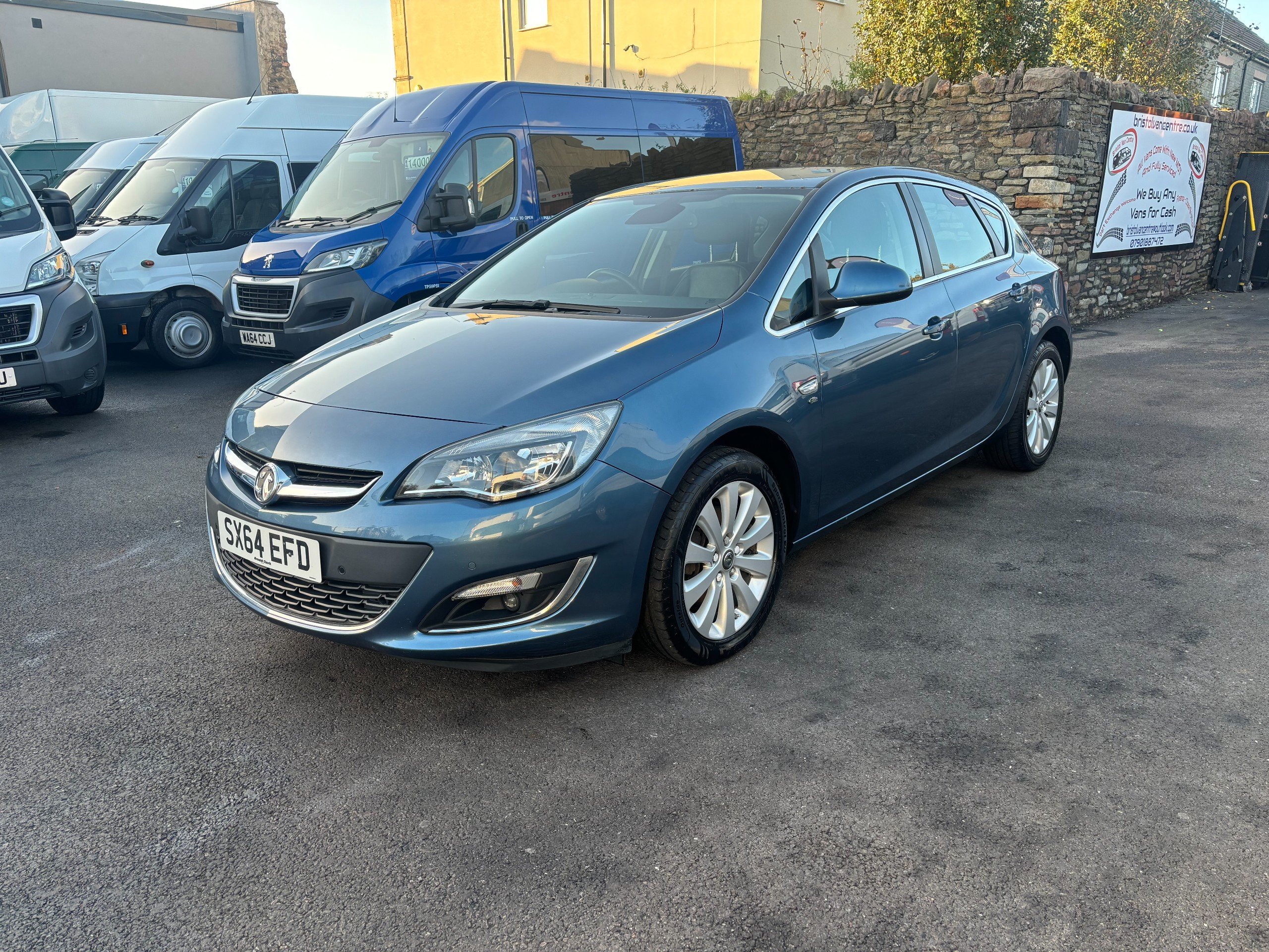 Used 2015 Vauxhall Astra ASTRA ELITE CDTI S/S for sale in Bristol, Avon