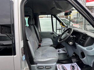 /photos/9681/b1770a6d-f3f8-f75d-6f59-0ba13e3c038f_i320x240.jpg
