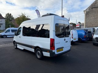 /photos/9681/b18ef4e2-f193-8a60-e99a-af7b9a32fc3f_i320x240.jpg
