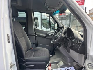 /photos/9681/e9e9d5dc-86d9-d229-f0da-816c90e573ee_i320x240.jpg