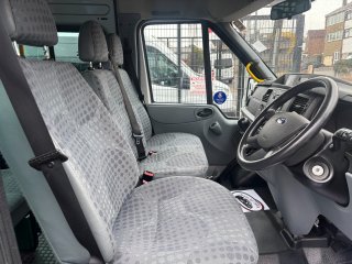 /photos/9681/fe8919e5-79c0-d956-2377-0f828473e75d_i320x240.jpg